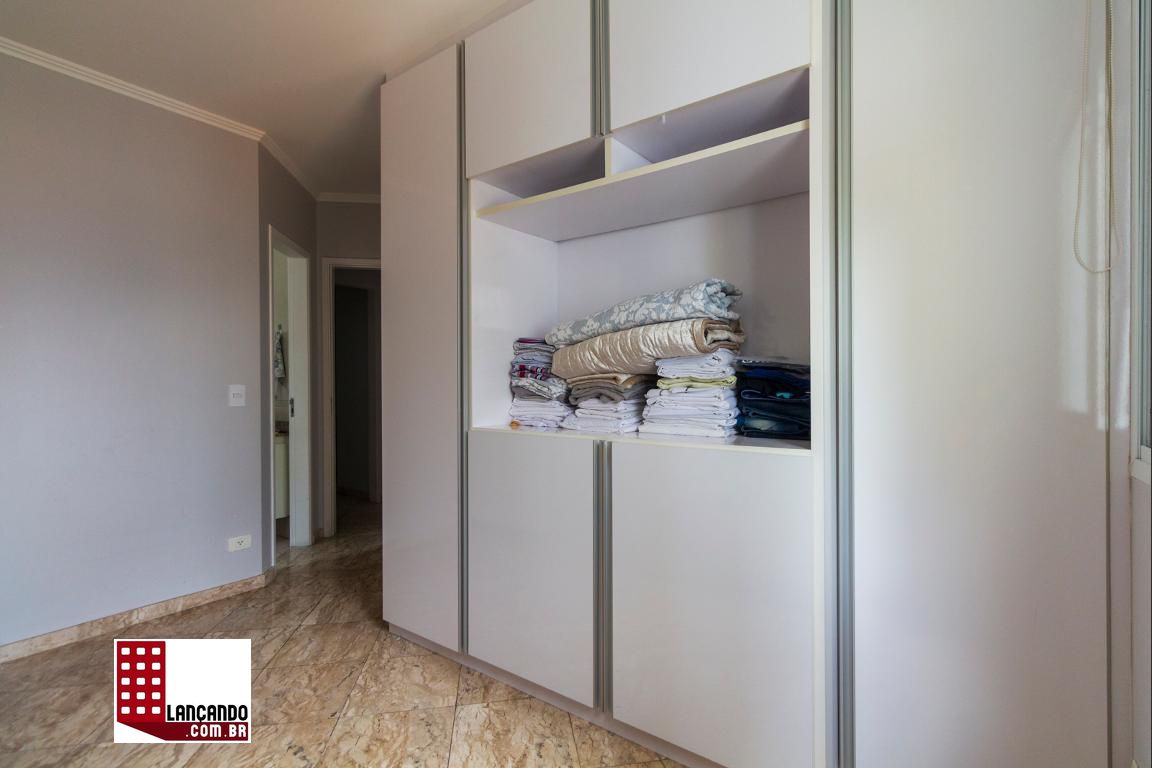 Apartamento à venda com 3 quartos, 123m² - Foto 5