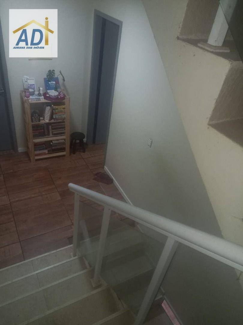 Casa de Condomínio à venda e aluguel com 4 quartos, 250m² - Foto 22