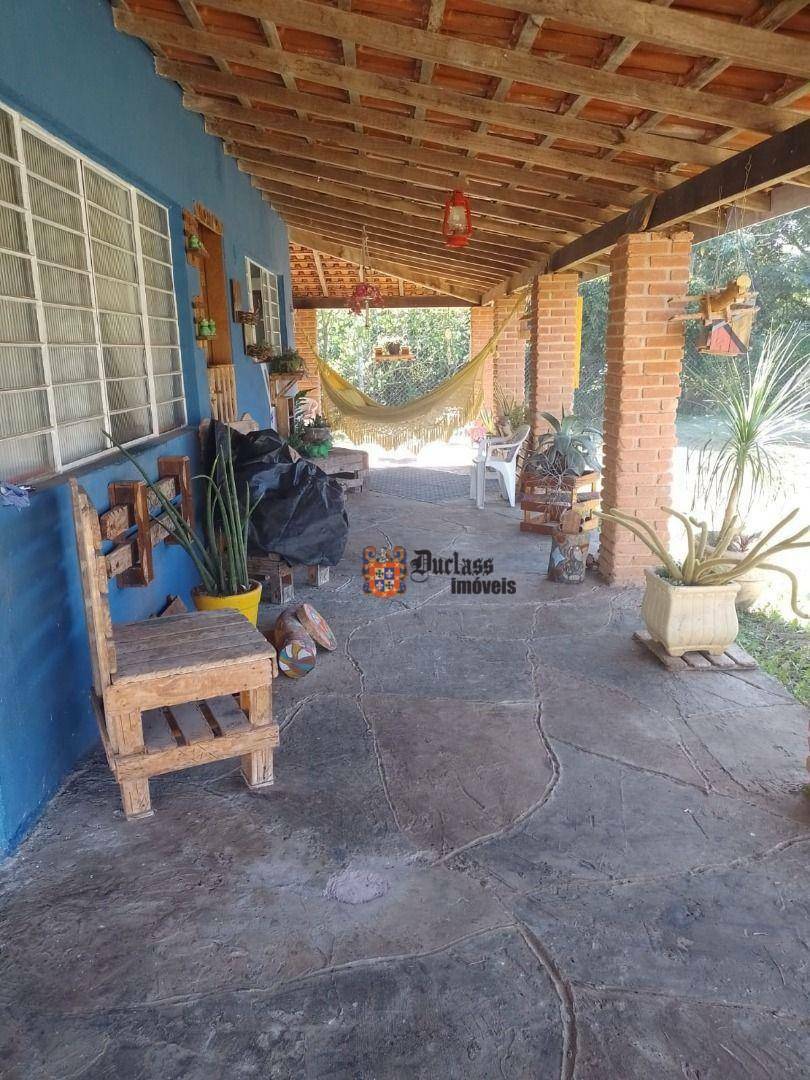 Chácara à venda com 4 quartos, 265m² - Foto 9