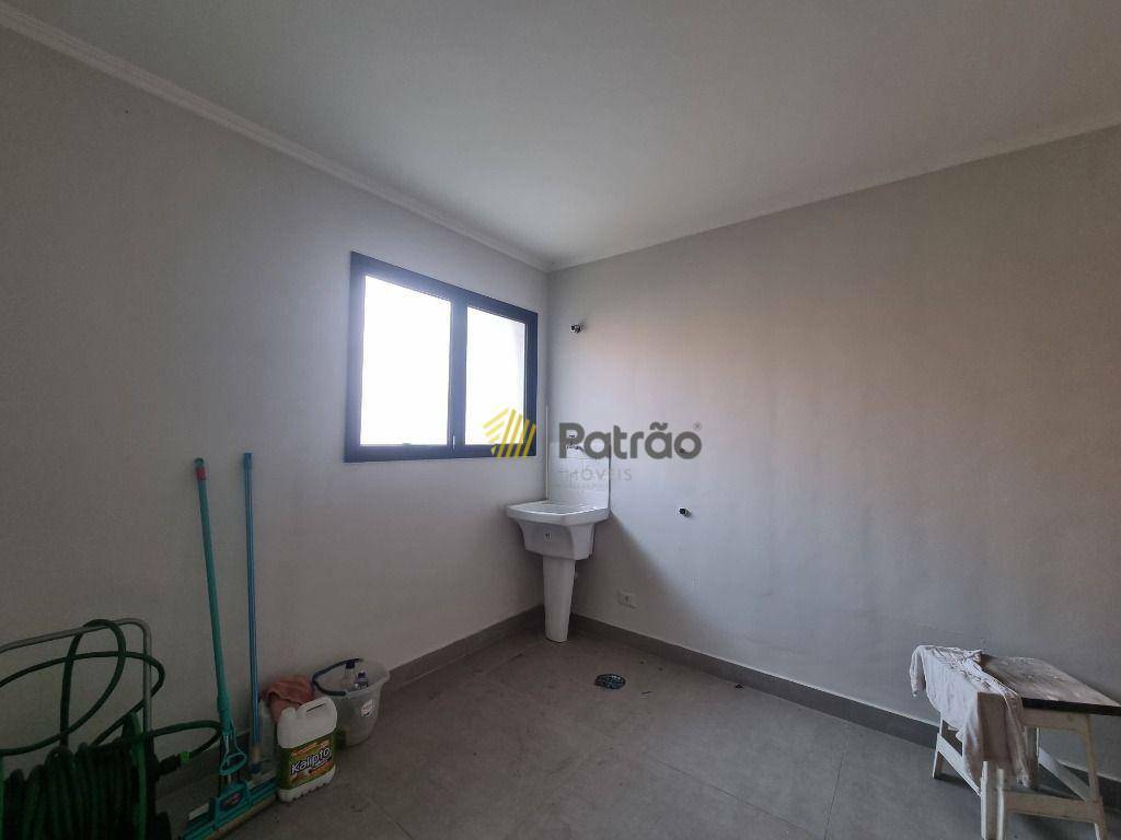 Sobrado à venda com 3 quartos, 220m² - Foto 29