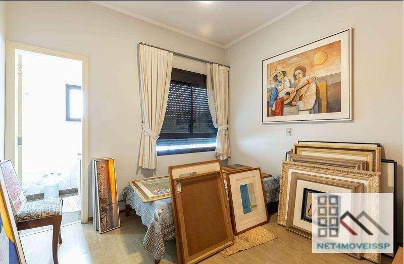 Apartamento à venda com 4 quartos, 242m² - Foto 29