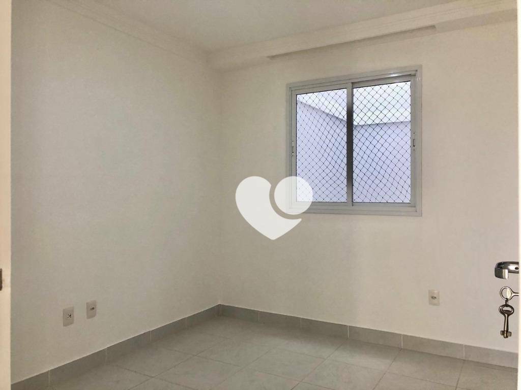 Apartamento à venda com 2 quartos, 70m² - Foto 10