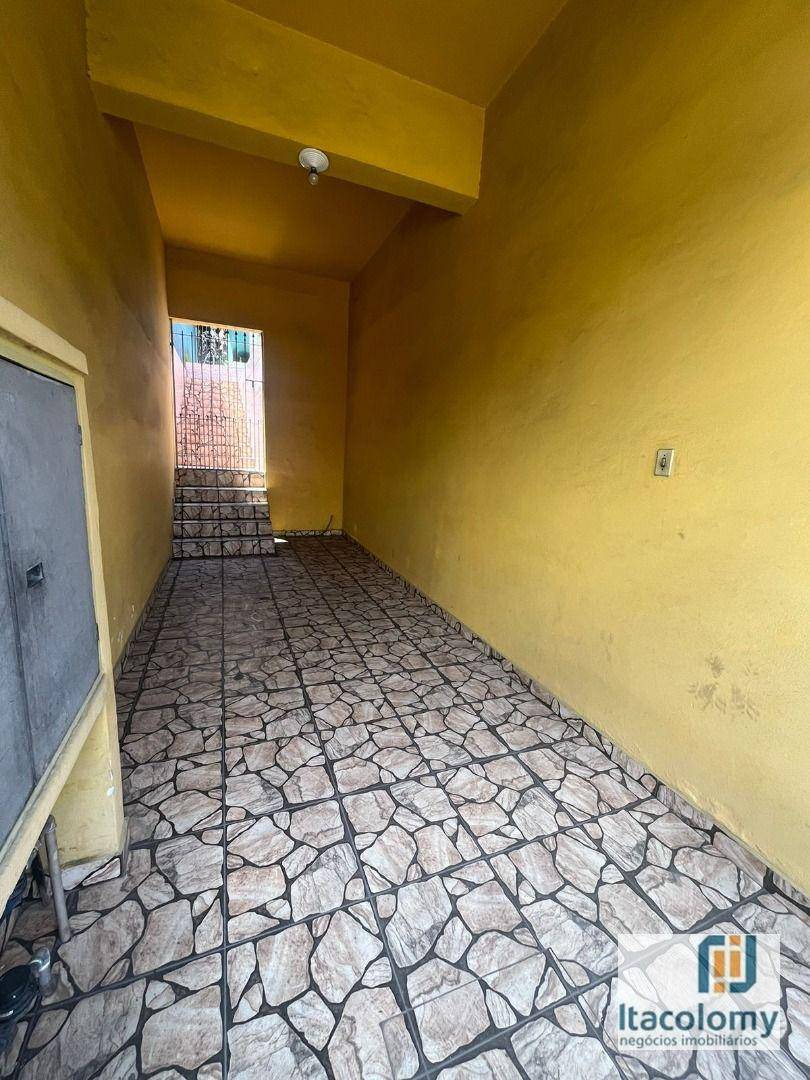 Casa à venda com 2 quartos, 182m² - Foto 12