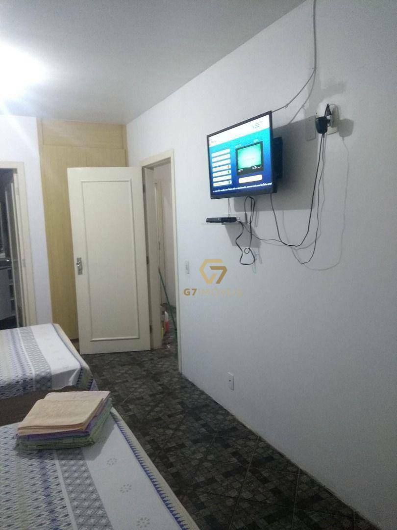 Apartamento à venda com 2 quartos, 67m² - Foto 9