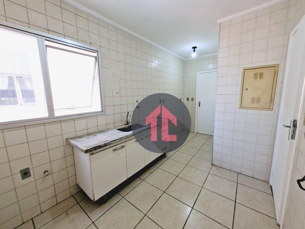 Apartamento à venda e aluguel com 2 quartos, 65m² - Foto 6