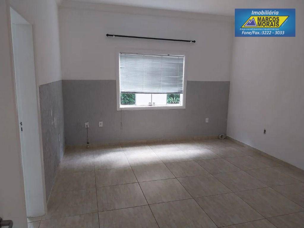 Casa de Condomínio para alugar com 3 quartos, 298m² - Foto 6