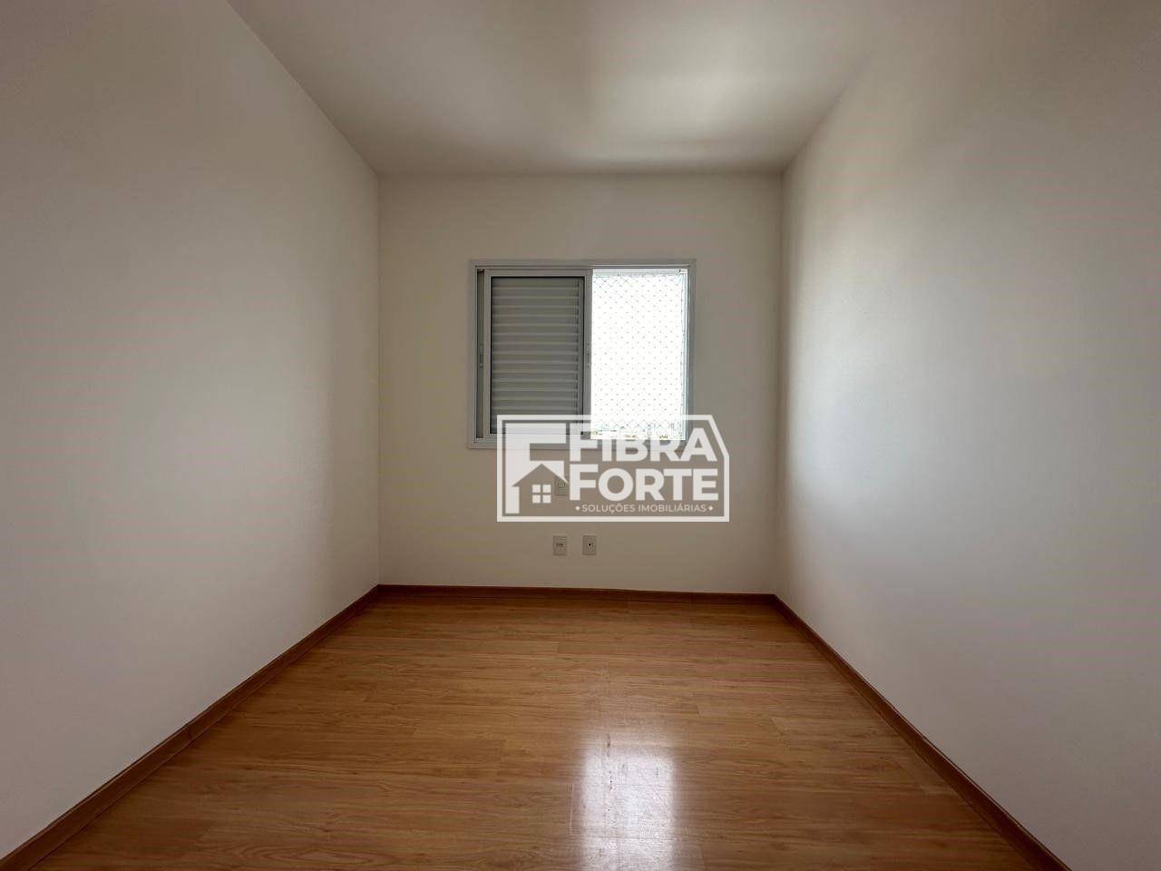 Apartamento para alugar com 3 quartos, 109m² - Foto 8