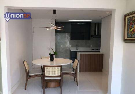 Apartamento à venda com 2 quartos, 60m² - Foto 2