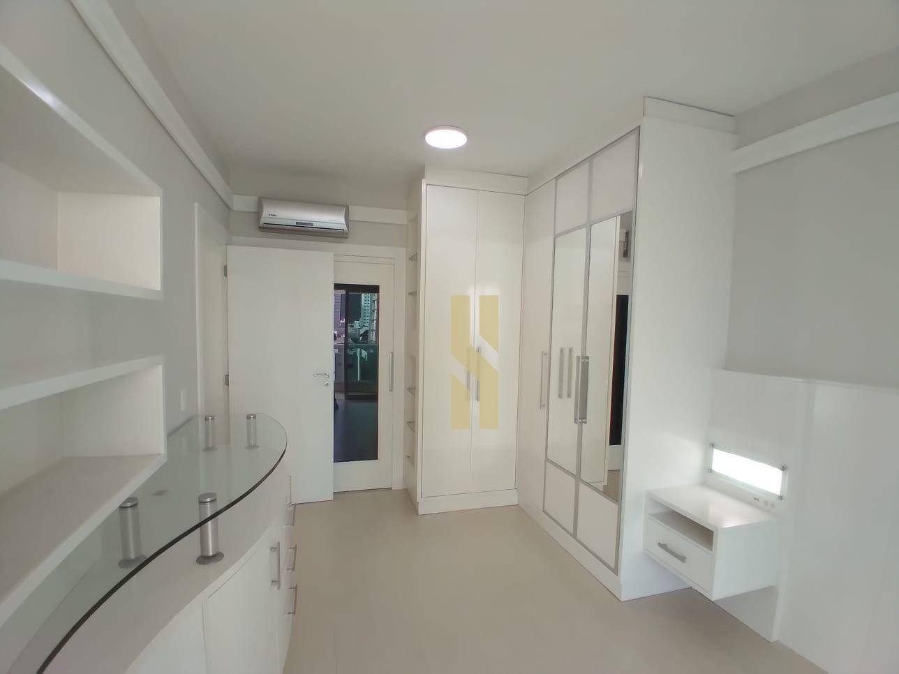 Apartamento à venda com 3 quartos, 138m² - Foto 30