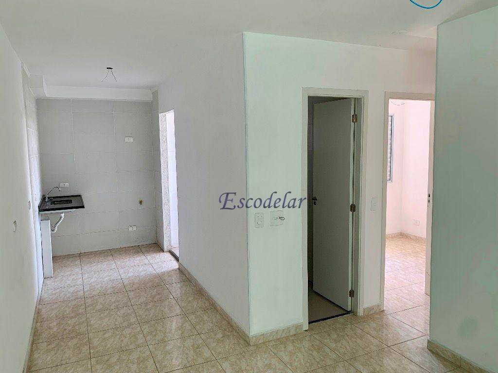 Apartamento à venda com 2 quartos, 40m² - Foto 2