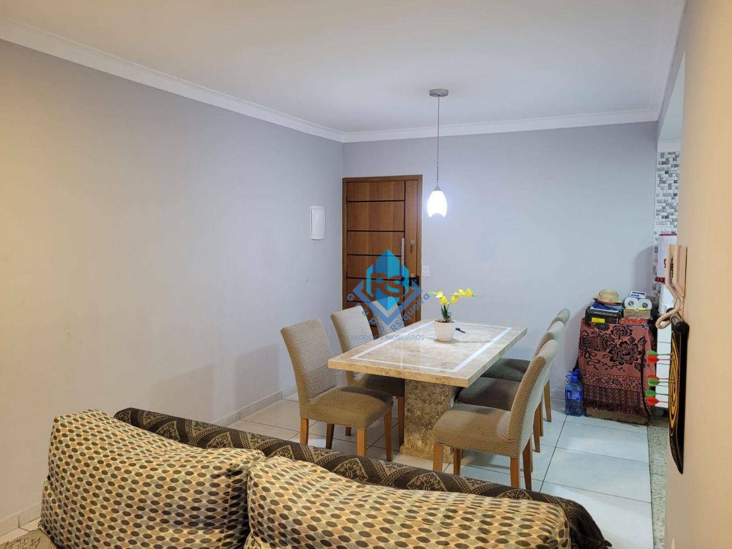 Apartamento à venda com 3 quartos, 75m² - Foto 4