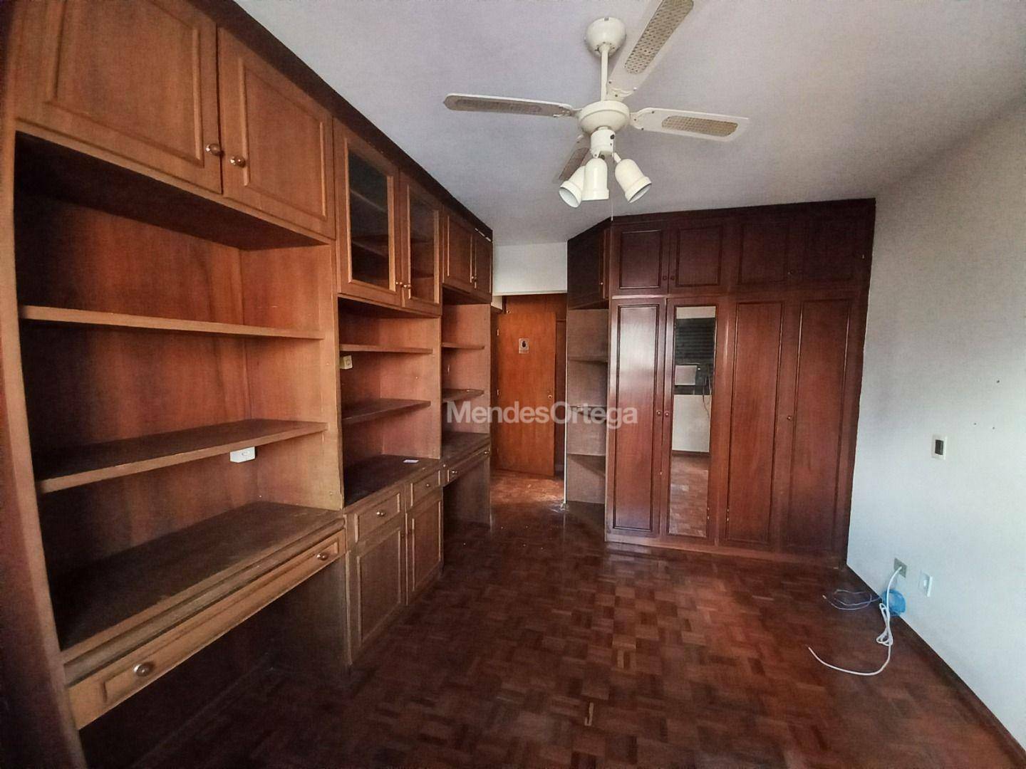 Apartamento à venda com 3 quartos, 173m² - Foto 28