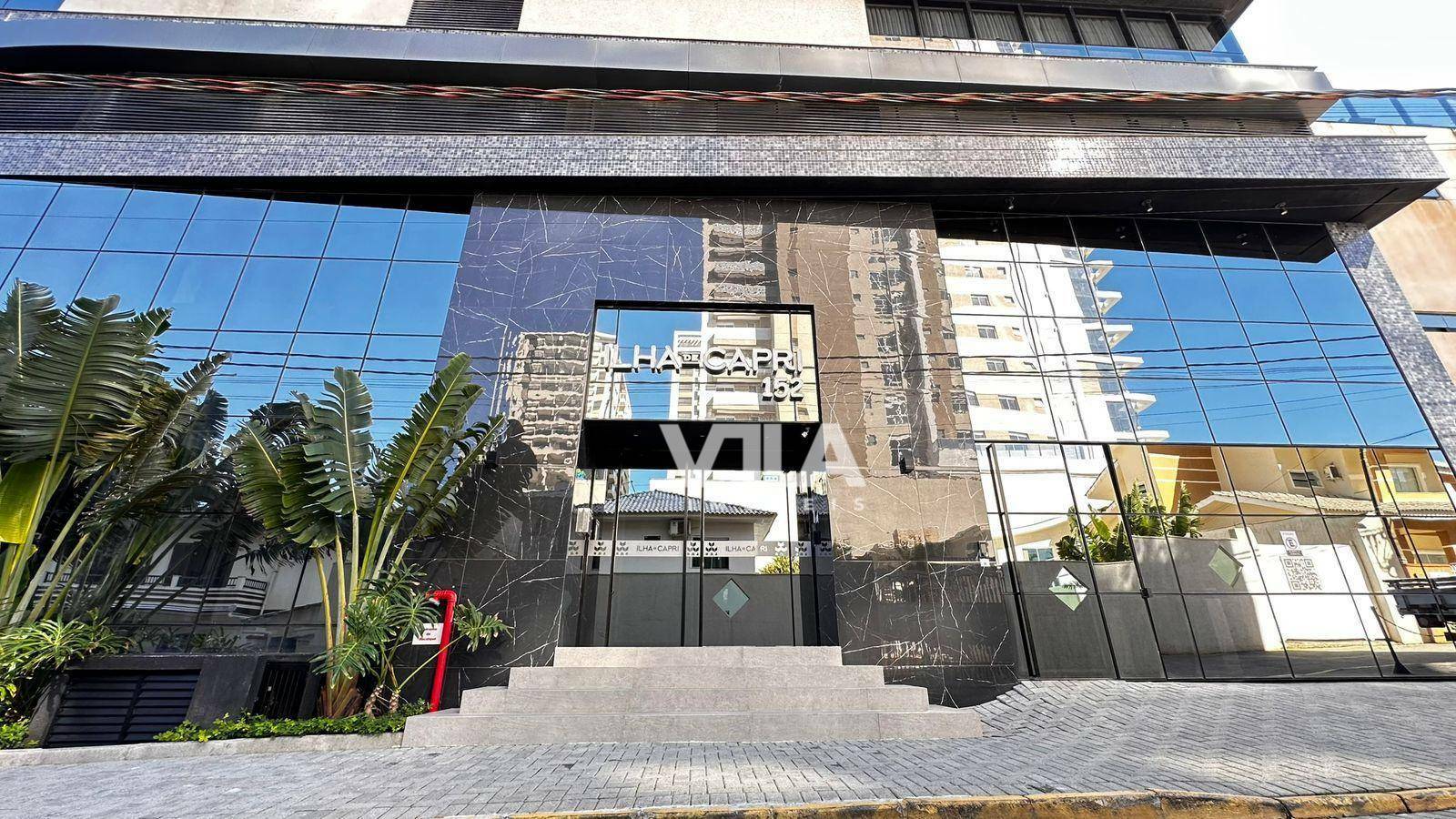 Apartamento, 3 quartos, 134 m² - Foto 1