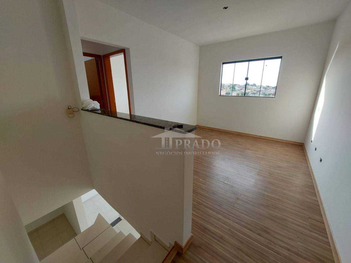 Sobrado à venda com 3 quartos, 88m² - Foto 4