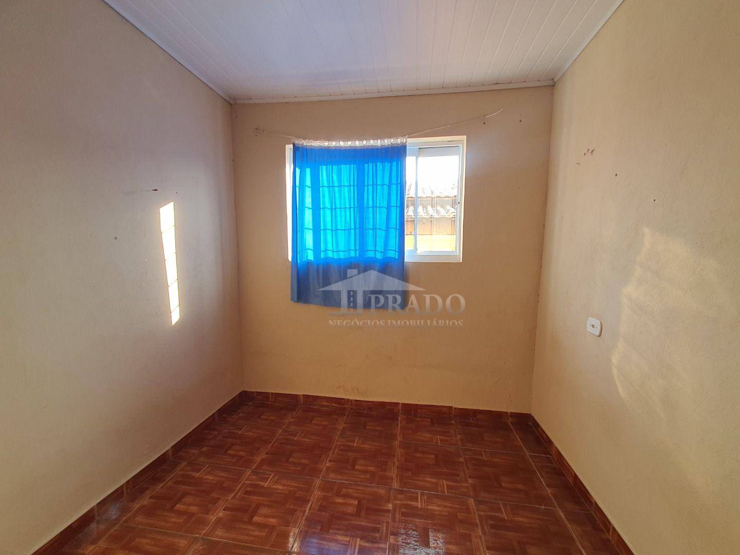 Casa à venda com 5 quartos, 181m² - Foto 9