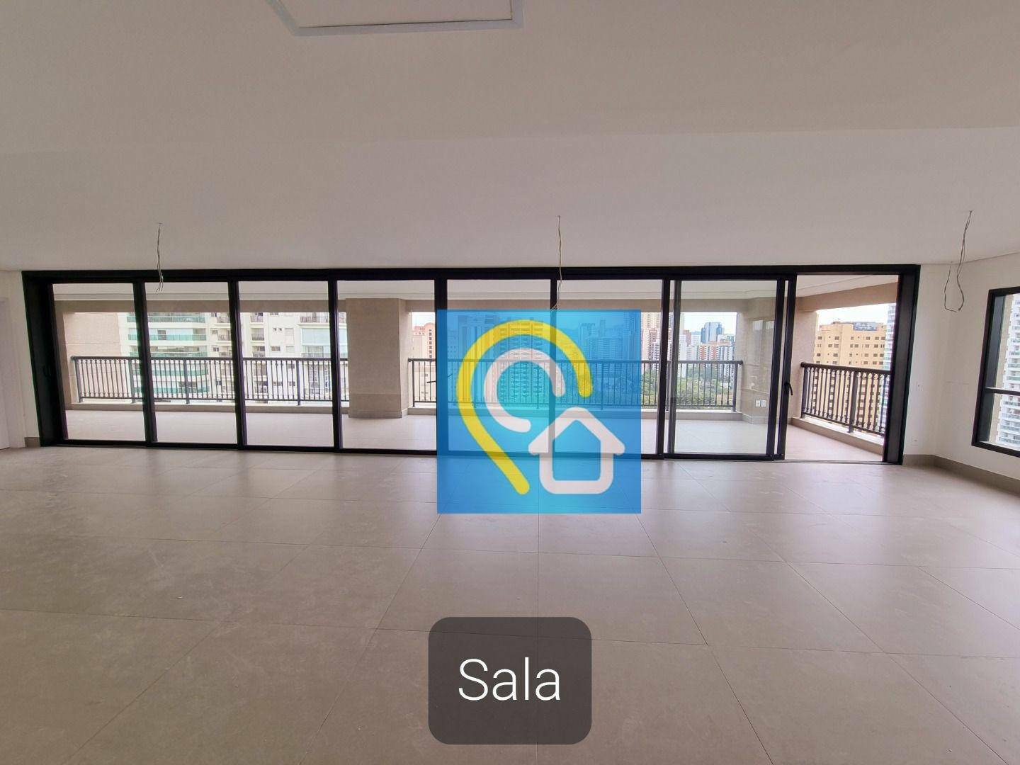 Apartamento à venda com 4 quartos, 360m² - Foto 2