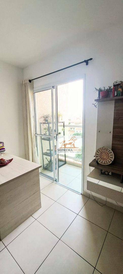 Apartamento à venda com 2 quartos, 52m² - Foto 4