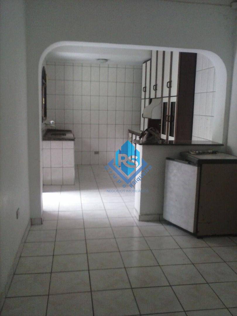 Sobrado à venda com 2 quartos, 156m² - Foto 2