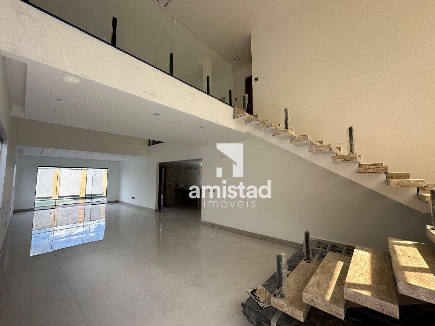 Casa à venda com 3 quartos, 268m² - Foto 5