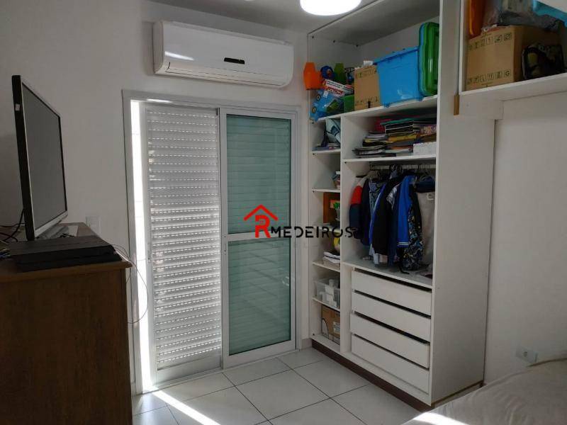 Apartamento à venda com 3 quartos, 107m² - Foto 19