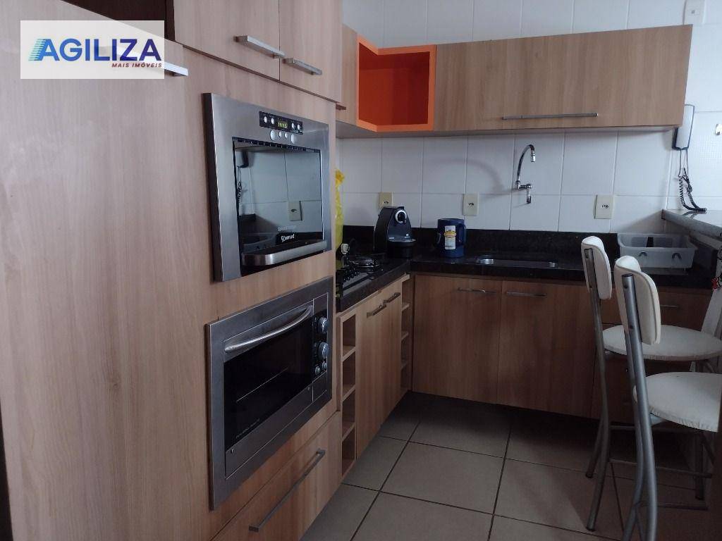 Apartamento à venda com 2 quartos, 70m² - Foto 14