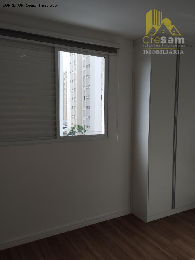 Apartamento para alugar com 2 quartos, 56m² - Foto 10