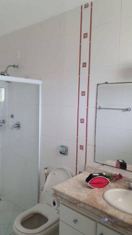 Casa de Condomínio à venda com 4 quartos, 384m² - Foto 12