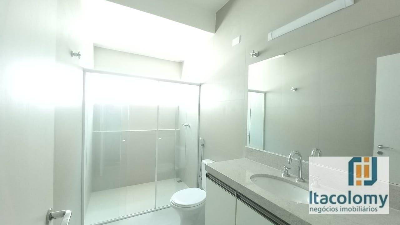 Casa de Condomínio à venda com 4 quartos, 259m² - Foto 18