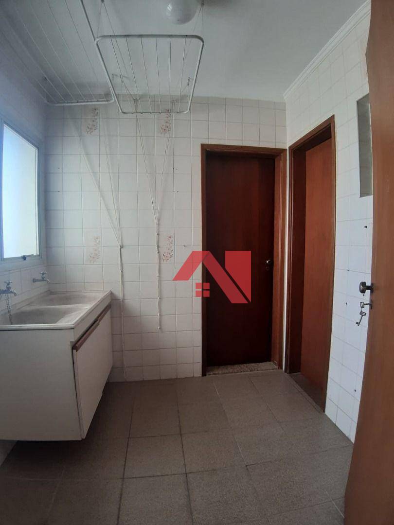 Apartamento à venda com 3 quartos, 104m² - Foto 11