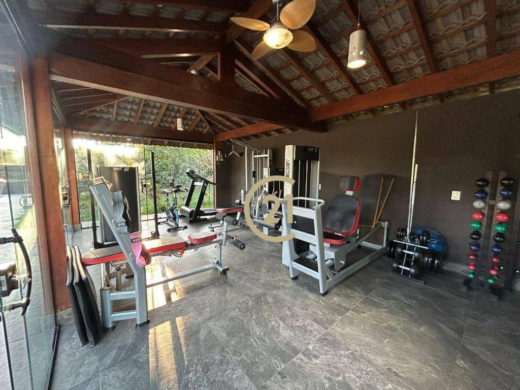 Chácara à venda com 7 quartos, 1500m² - Foto 26