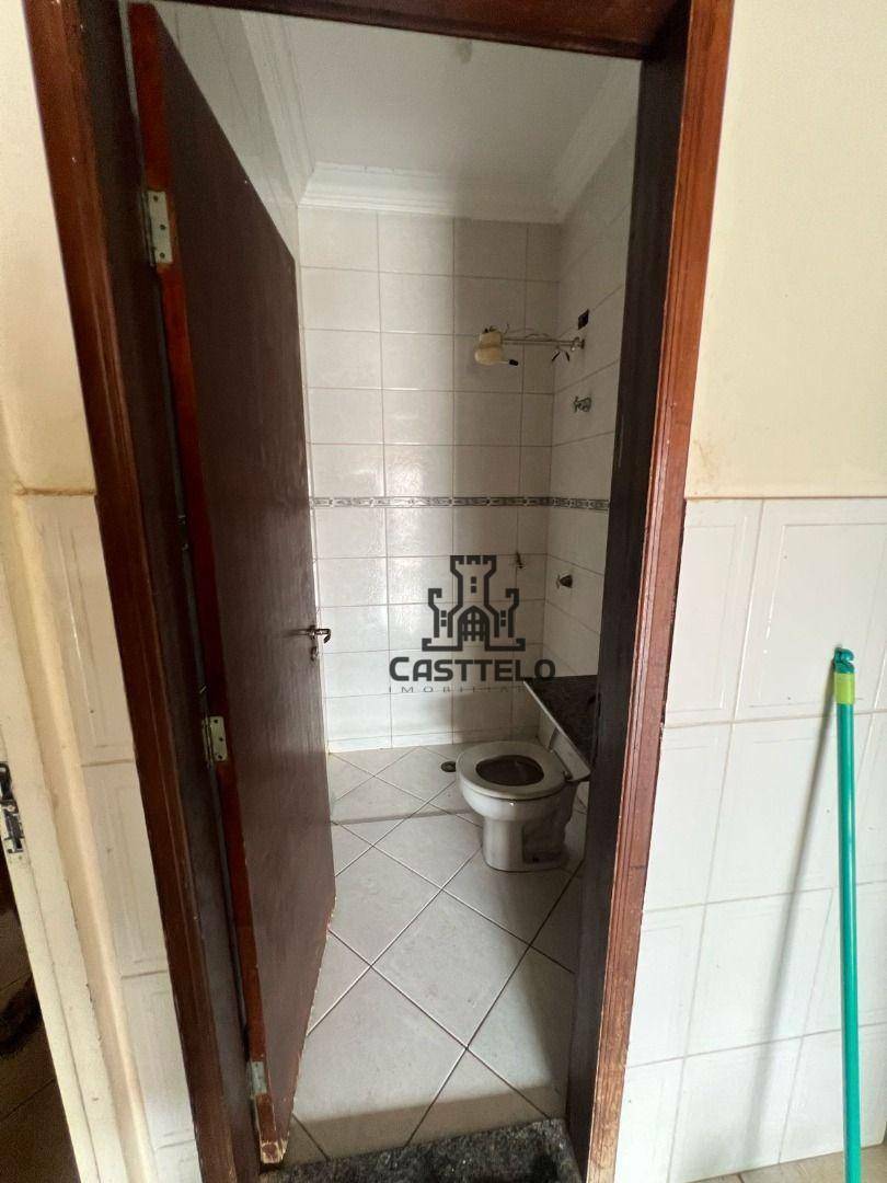 Sobrado à venda com 3 quartos, 175m² - Foto 11