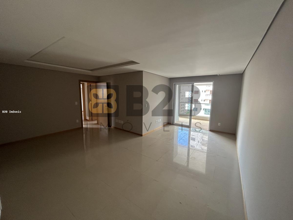 Apartamento à venda com 3 quartos, 112m² - Foto 1