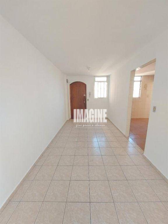 Apartamento à venda com 2 quartos, 50m² - Foto 2