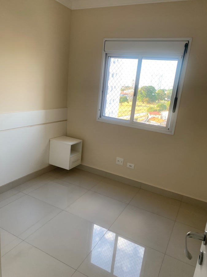 Apartamento para alugar com 2 quartos, 50m² - Foto 11