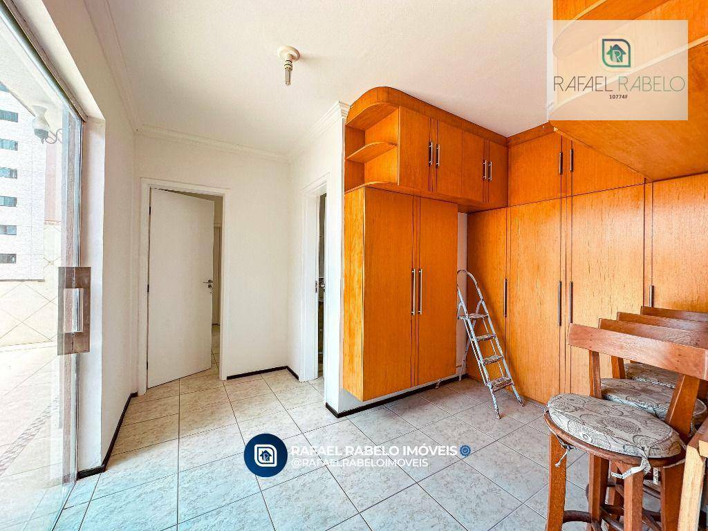 Apartamento à venda com 4 quartos, 234m² - Foto 18