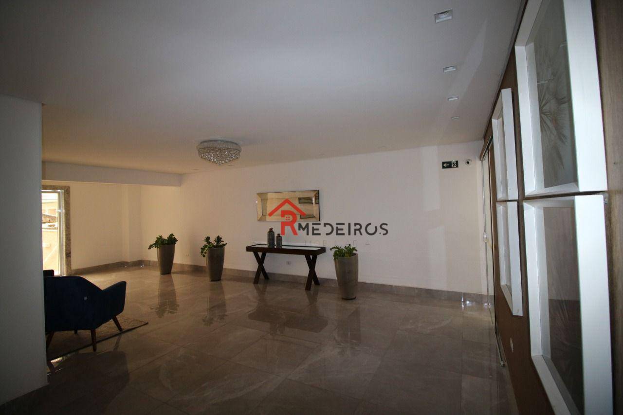 Apartamento à venda com 2 quartos, 82m² - Foto 11