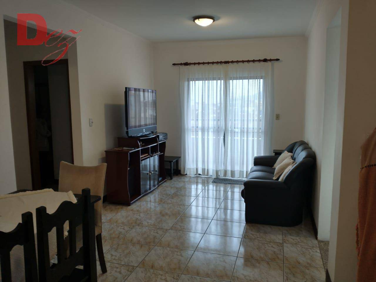 Apartamento à venda com 2 quartos, 99m² - Foto 1