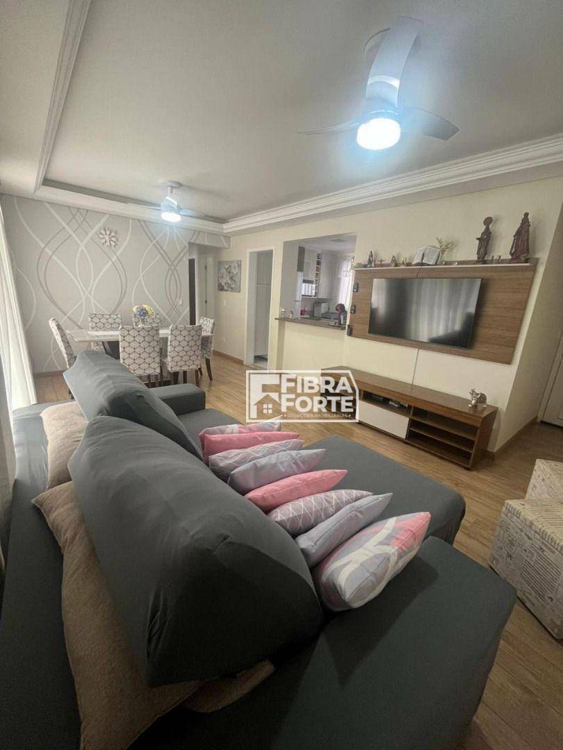 Apartamento à venda com 3 quartos, 89m² - Foto 1