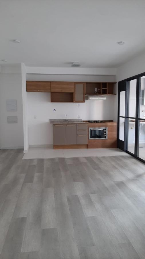 Apartamento à venda com 2 quartos, 69m² - Foto 27