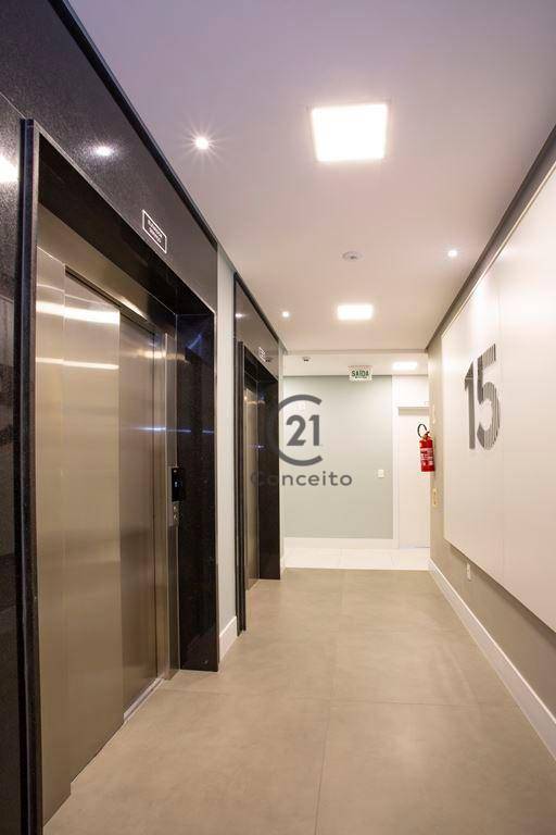 Apartamento à venda com 2 quartos, 72m² - Foto 7