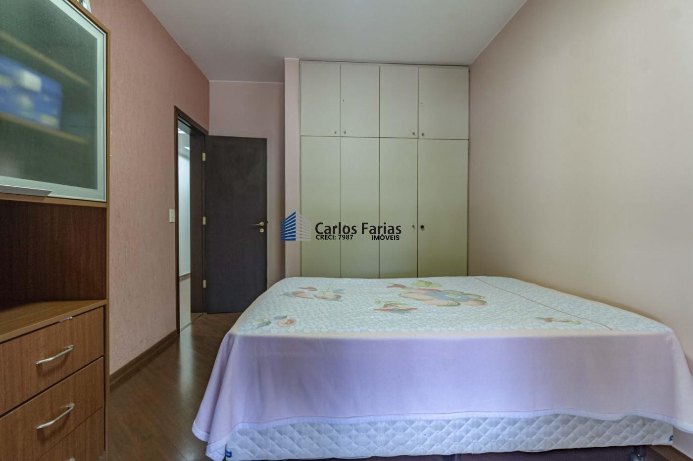 Casa à venda com 6 quartos, 450m² - Foto 19
