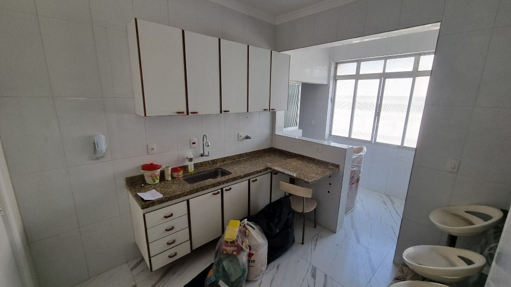 Apartamento à venda com 3 quartos, 130m² - Foto 16