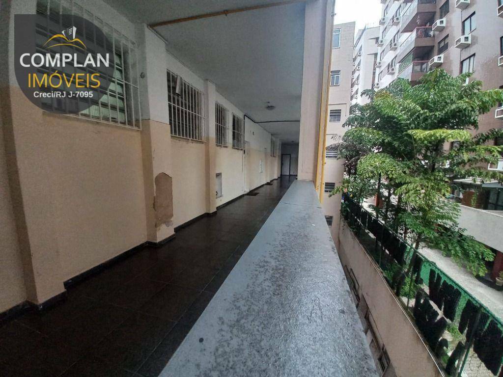 Apartamento à venda com 1 quarto, 50m² - Foto 14