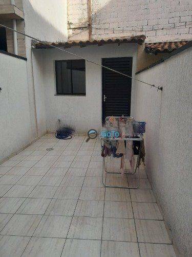 Sobrado à venda com 2 quartos, 80m² - Foto 12