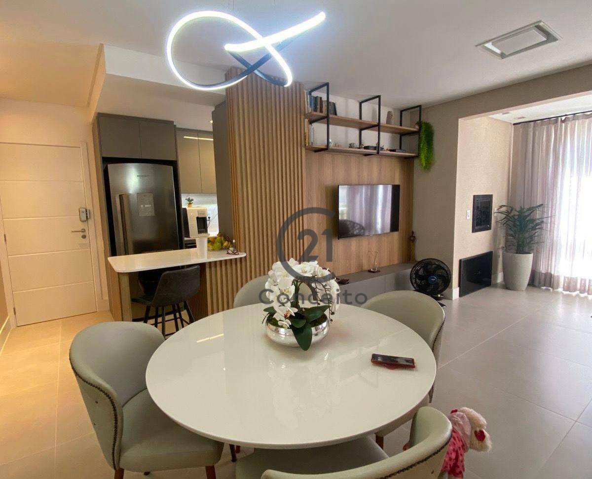 Apartamento à venda com 2 quartos, 80m² - Foto 1