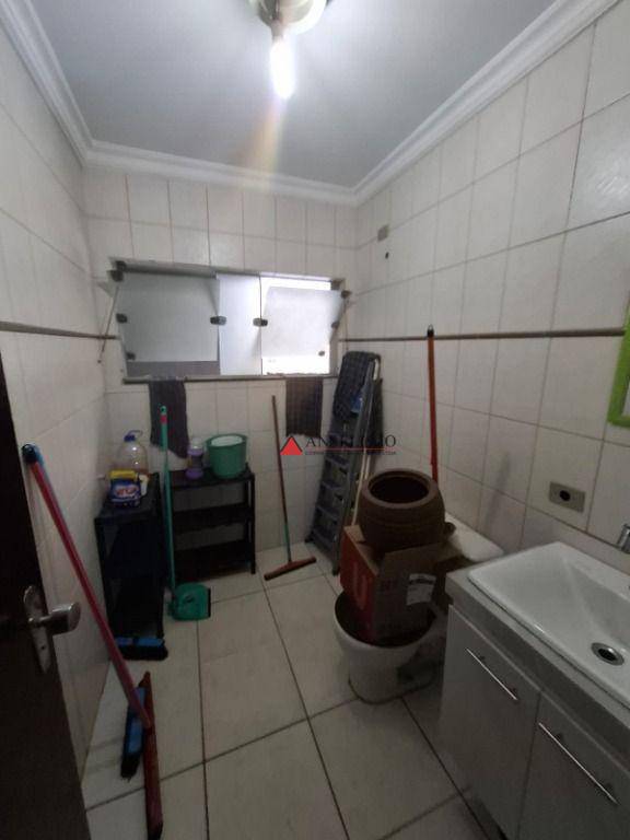 Sobrado à venda e aluguel, 220m² - Foto 17