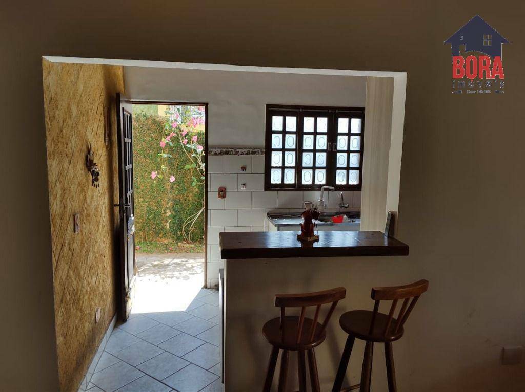 Casa à venda com 2 quartos, 90m² - Foto 6