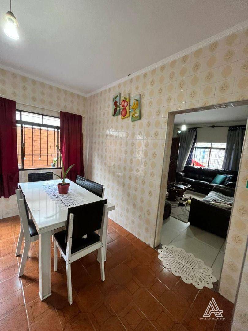 Casa à venda com 3 quartos, 220m² - Foto 40