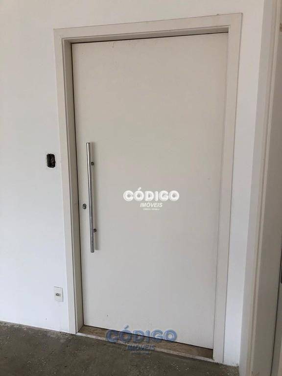 Apartamento à venda com 4 quartos, 204m² - Foto 12