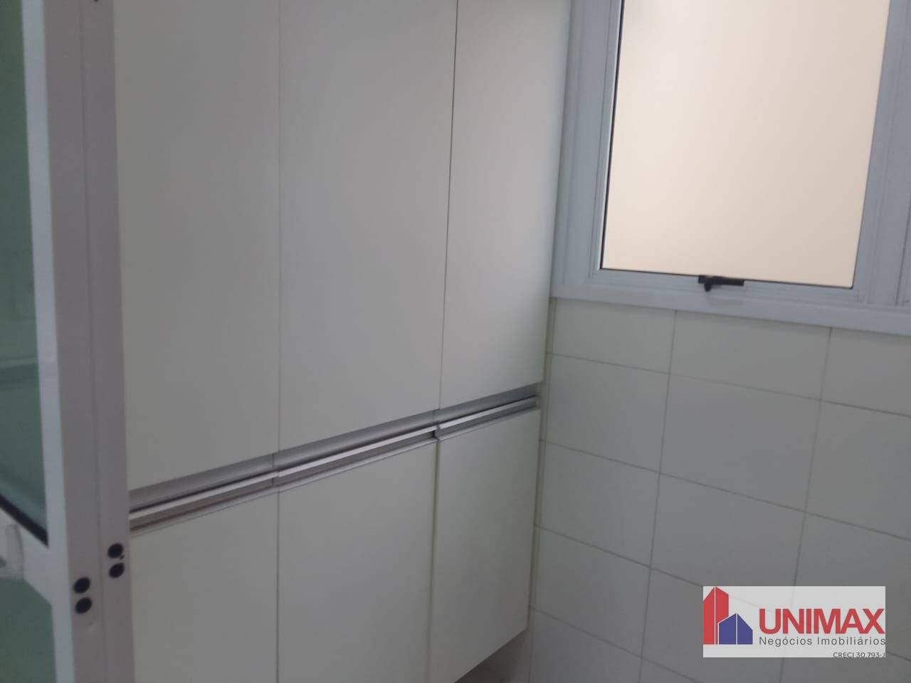 Apartamento para alugar com 3 quartos, 87m² - Foto 17